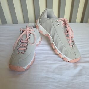 Kswiss Women's Athletic Gray and Pink Sneakers Size 7